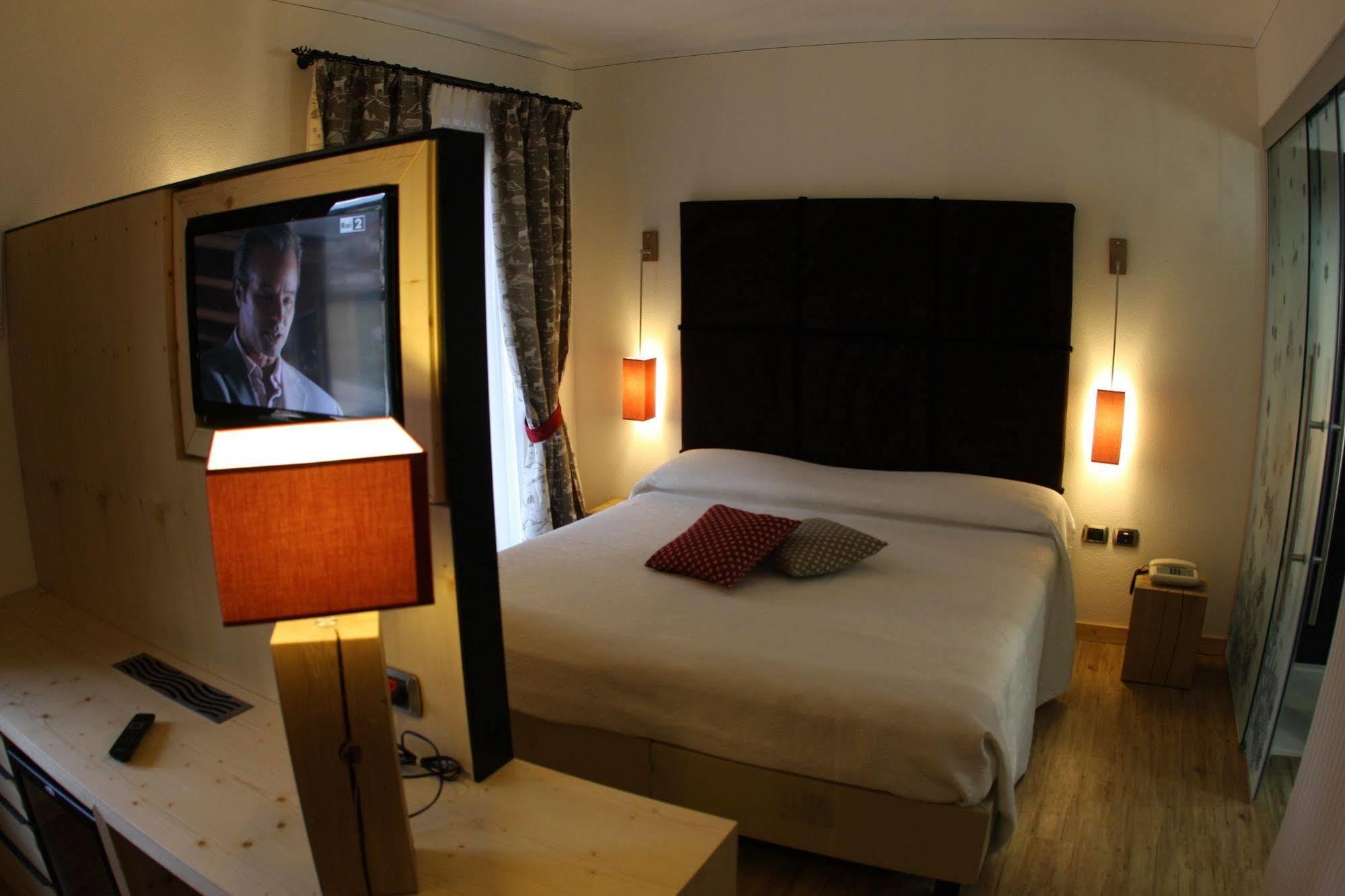 Il Piccolo Dolomiti Resort Andalo Exterior photo